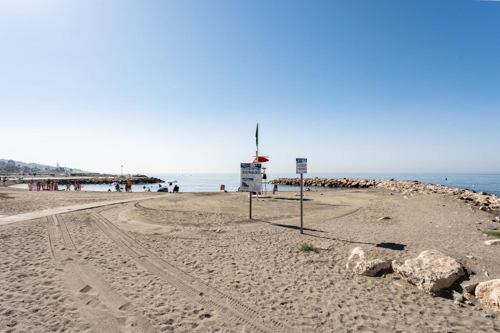 Апартаменти A La Orilla Del Mar, Pedregalejo Рінкон-де-ла-Вікторія Екстер'єр фото